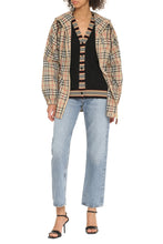 Load image into Gallery viewer, Technical fabric hooded jacket
