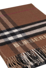 Load image into Gallery viewer, Checked cashmere scarf
