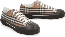 Load image into Gallery viewer, Canvas low-top sneakers
