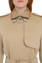 Load image into Gallery viewer, Gabardine trench coat

