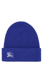 Load image into Gallery viewer, Knitted beanie
