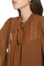 Load image into Gallery viewer, Chiffon blouse
