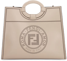 Load image into Gallery viewer, Runaway smooth leather tote bag
