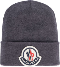 Load image into Gallery viewer, Logo patch wool beanie
