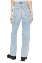 Load image into Gallery viewer, Criss Cross Upsized jeans
