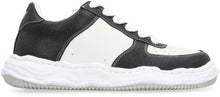 Load image into Gallery viewer, Wayne leather low-top sneakers
