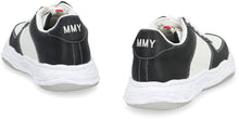 Load image into Gallery viewer, Wayne leather low-top sneakers
