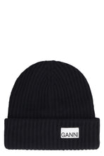 Load image into Gallery viewer, Ribbed knit beanie

