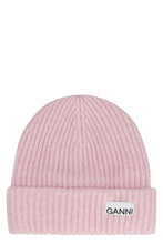 Load image into Gallery viewer, Ribbed knit beanie
