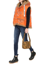 Load image into Gallery viewer, Khris Puffer bodywarmer jacket
