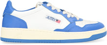 Load image into Gallery viewer, Medalist Leather low-top sneakers
