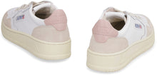 Load image into Gallery viewer, Medalist low-top sneakers

