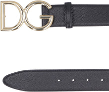 Load image into Gallery viewer, Grainy leather belt
