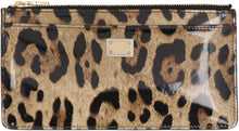 Load image into Gallery viewer, Printed leather card holder

