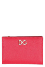 Load image into Gallery viewer, Small leather flap-over wallet

