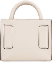 Load image into Gallery viewer, Bobby 18 handbag
