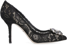 Load image into Gallery viewer, Bellucci lace pumps
