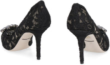 Load image into Gallery viewer, Bellucci lace pumps
