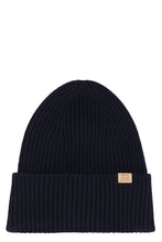 Load image into Gallery viewer, Knitted virgin wool hat
