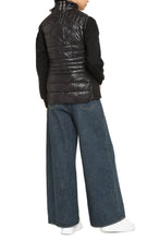 Load image into Gallery viewer, Hybridge full zip field vest

