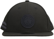 Load image into Gallery viewer, Arctic Disc Snapback baseball cap
