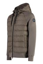Load image into Gallery viewer, Hybridge padded panel hoodie
