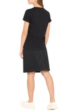 Load image into Gallery viewer, Item cotton t-shirt
