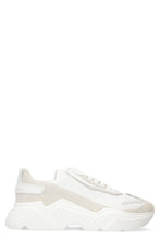 Load image into Gallery viewer, Daymaster low-top sneakers
