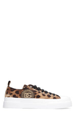 Load image into Gallery viewer, Low-top sneakers
