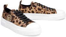 Load image into Gallery viewer, Low-top sneakers
