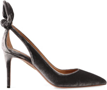 Load image into Gallery viewer, Pointy-toe pumps
