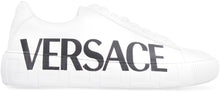Load image into Gallery viewer, Leather low-top sneakers
