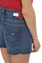 Load image into Gallery viewer, High-rise cut-off denim shorts
