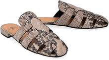 Load image into Gallery viewer, Becky leather slippers
