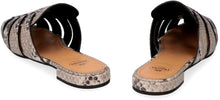 Load image into Gallery viewer, Becky leather slippers
