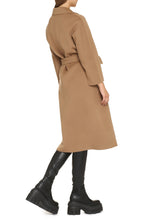 Load image into Gallery viewer, Esturia wool long coat
