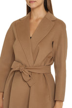 Load image into Gallery viewer, Esturia wool long coat
