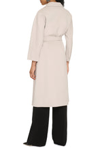 Load image into Gallery viewer, Esturia belted coat
