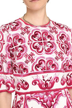 Load image into Gallery viewer, Printed shirtdress
