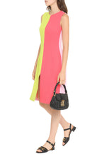 Load image into Gallery viewer, Wool crepe dress
