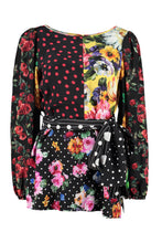 Load image into Gallery viewer, Printed silk blouse

