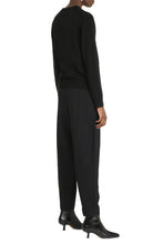Load image into Gallery viewer, Patch detail wool pullover
