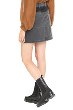 Load image into Gallery viewer, Denim mini skirt
