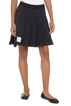Load image into Gallery viewer, Pleated mini skirt
