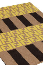 Load image into Gallery viewer, Wool scarf with logo intarsia

