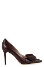 Load image into Gallery viewer, Leather pumps
