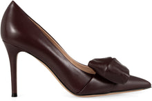 Load image into Gallery viewer, Leather pumps
