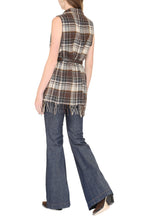 Load image into Gallery viewer, Wool vest
