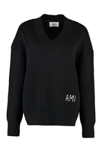 Load image into Gallery viewer, Wool V-neck pullover
