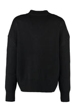 Load image into Gallery viewer, Wool V-neck pullover
